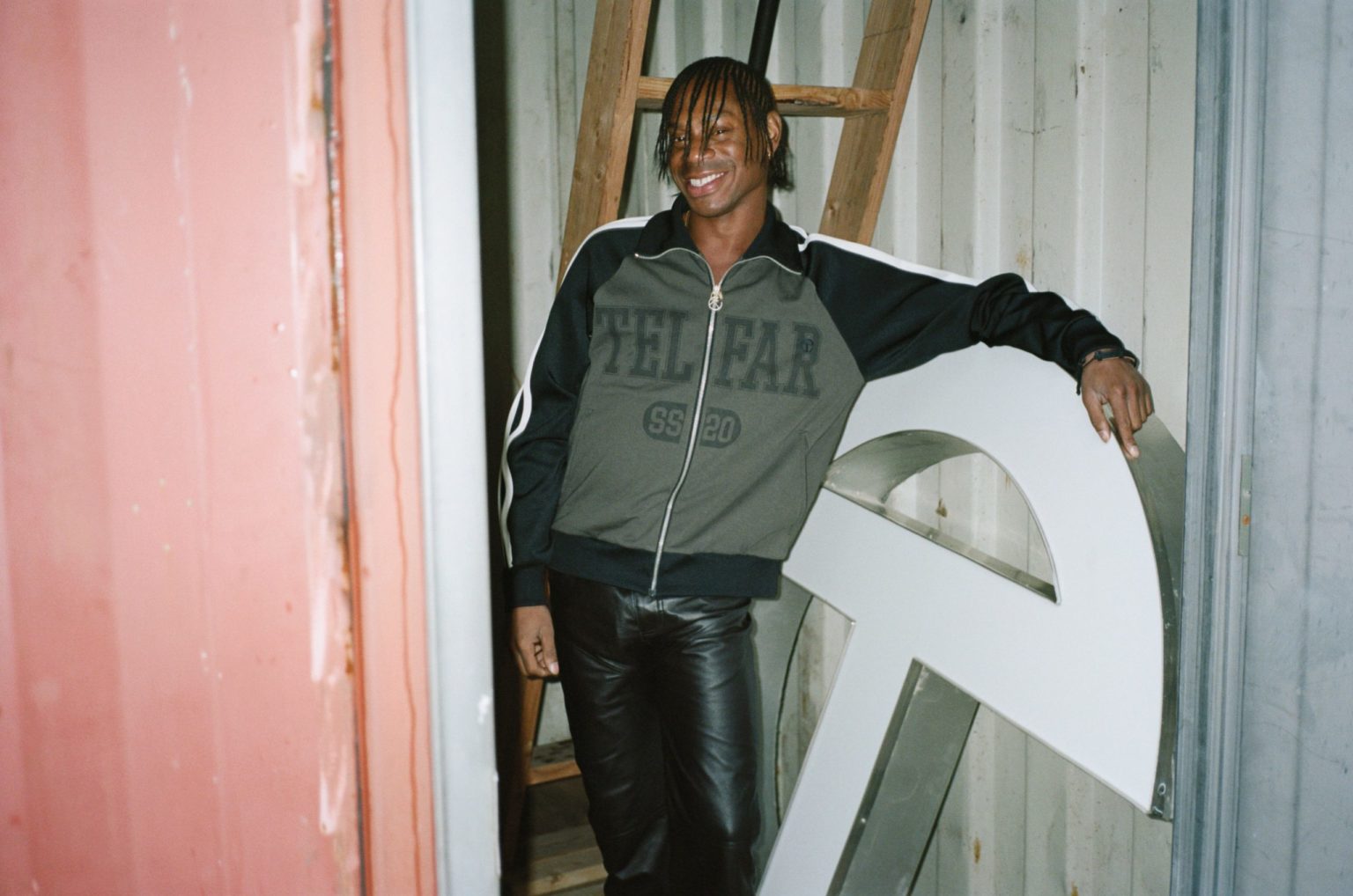 000010014-scaled-1-1536x1018