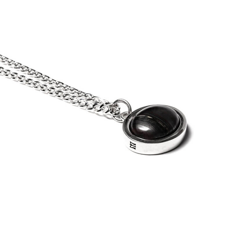 MAPLE Co. JEWELLERY Tubby Chain - Silver / Onyx | TheRoom