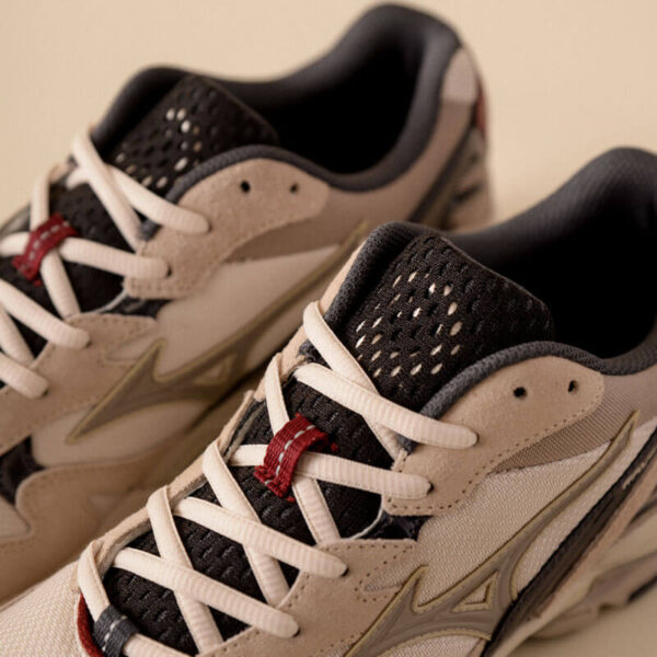 MIZUNO Wave Rider 10 'Yokai' - Summer Sand