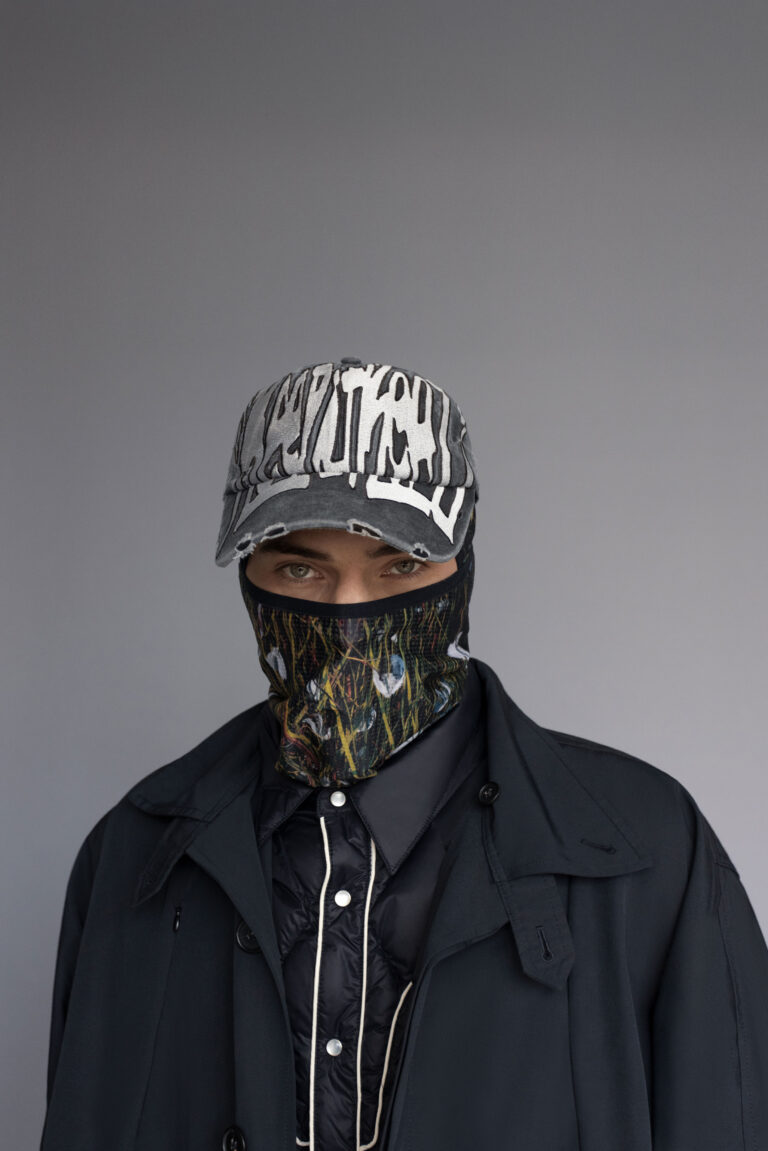 The-Room2897-768x1151