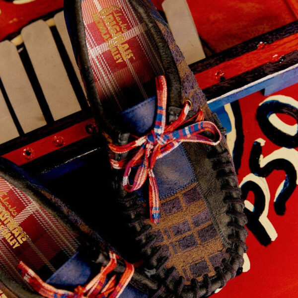 CLARKS ORIGINALS x NICHOLAS DALEY Wallabee