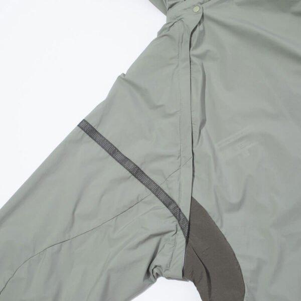 F/CE. Stowable Transform Jacket