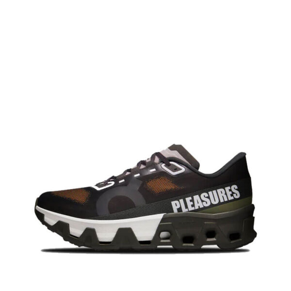 ON Cloudmonster Hyper PLEASURES