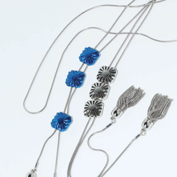 TOGA ARCHIVE Metal Fringe Loop Tie