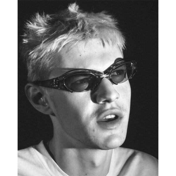 NO PROBLEMO x LE SPECS Cyborg Sunglasses - Smoke