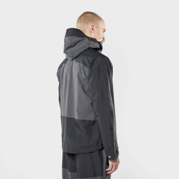 66º NORTH Dyngja Shell Jacket