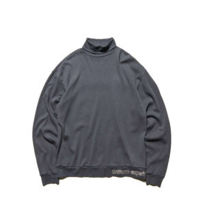 Camiseta de cuello alto con estampado de rombos de UNIFORM EXPERIMENT - Gris carbón