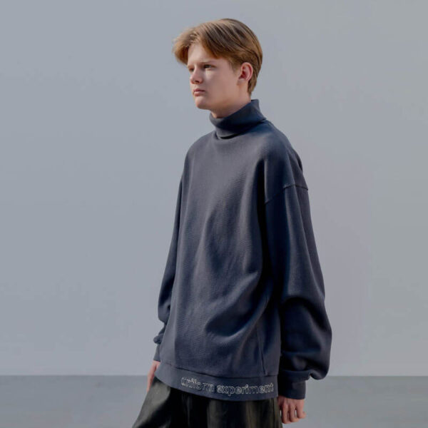 UNIFORM EXPERIMENT Waffle Highneck Top - Charcoal