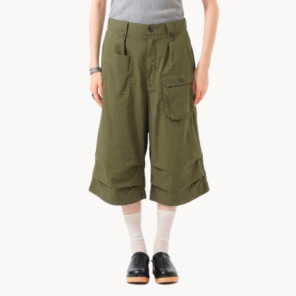 BEAMS BOY Military Shorts – Olive