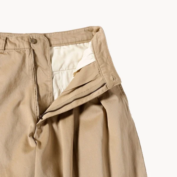 BEAMS BOY Wide Tack Chino Pants – Beige