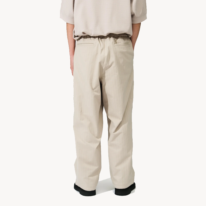 DAIWA PIER39 Tech Easy Trousers Herringbone - Sage Gray - THEROOM 