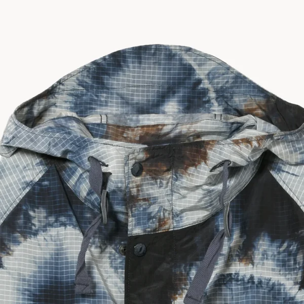 ENGINEERED GARMENTS Lt Parka – Navy Tie Dye Ripstop