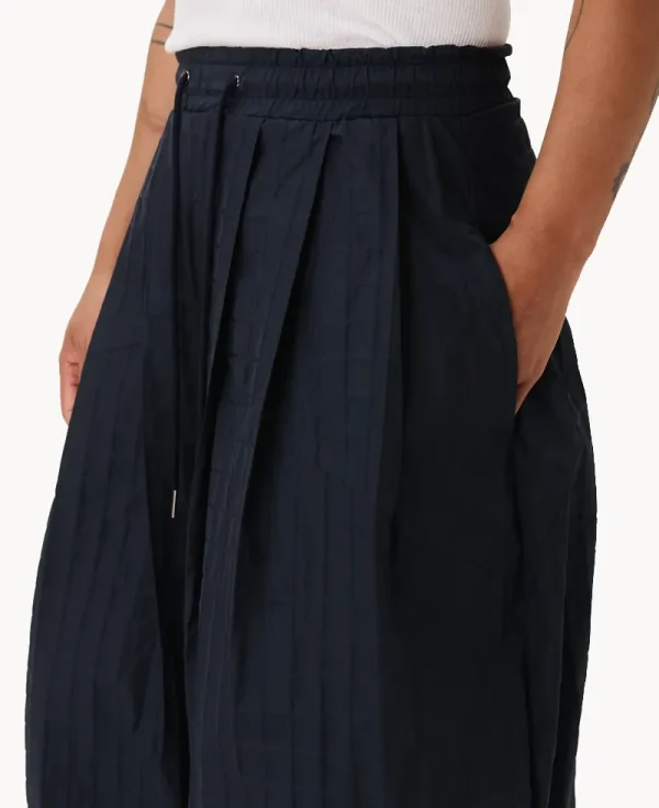 ESTUDIO NIKSEN Balloon Walking Skirt – Navy
