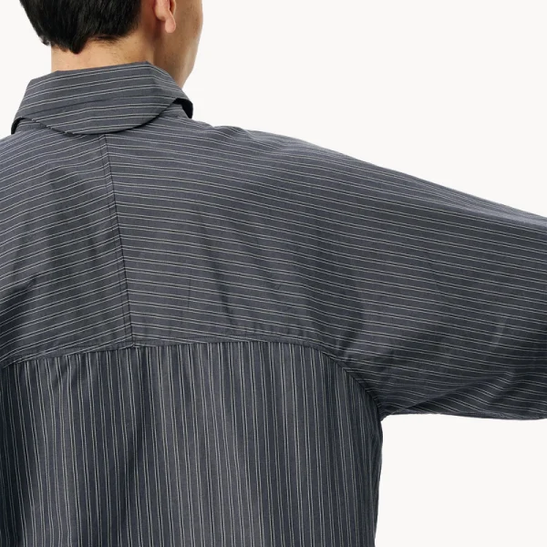 GOLDWIN 0 Reflective Striped Shirt – Deep Charcoal