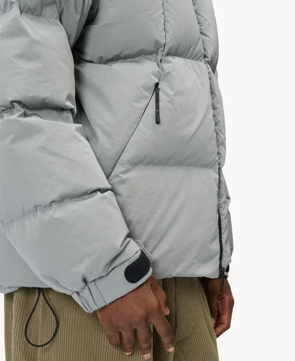 GOLDWIN Dope Dyed Ripple Nylon Down Jacket – Dark Navy