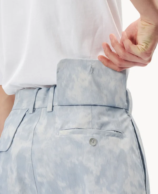 GOLDWIN Yurameki Shorts Black
