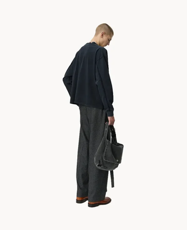 Browsing LS Tee – Vintage Black