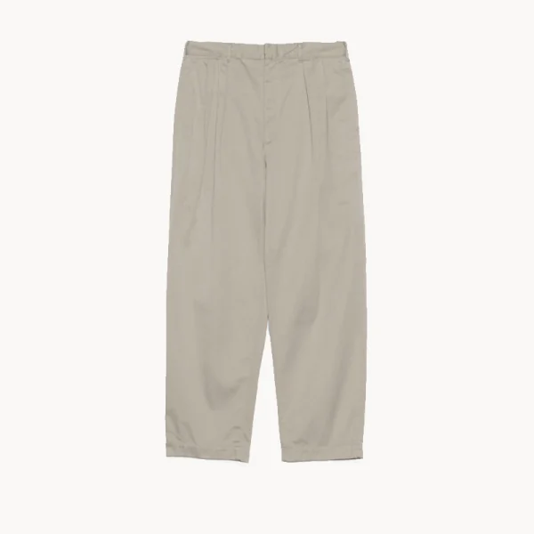 NANAMICA Double Pleated Chino Pants – Light Gray