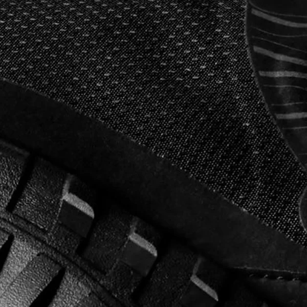 NORDA The 001A - Stealth Black