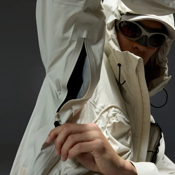 OAKLEY Latitude Veil Slingpack Jacket - Cement