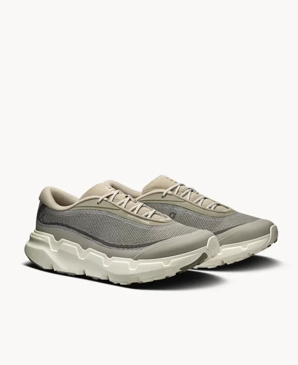 ON RUNNING Cloudsoma Hike 1 – Brume Ghost