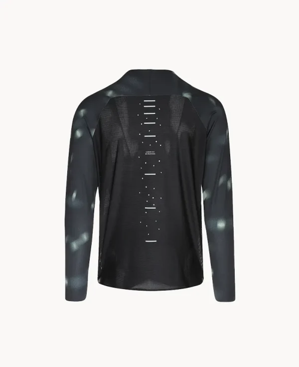 ON RUNNING Performance Long-T Lumos 3 – Black
