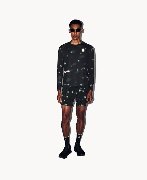 ON RUNNING Performance Long-T Lumos 3 – Black