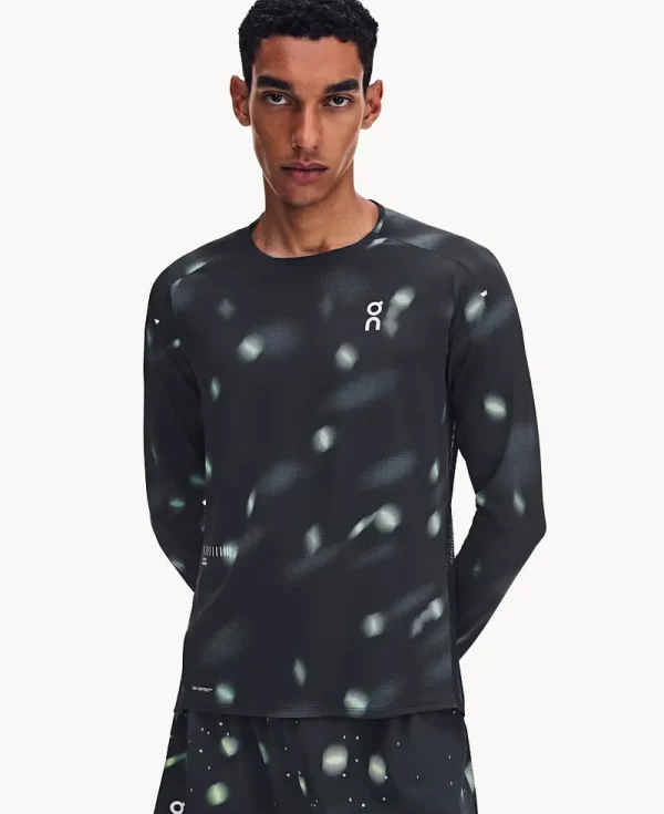 ON RUNNING Performance Long-T Lumos 3 – Black