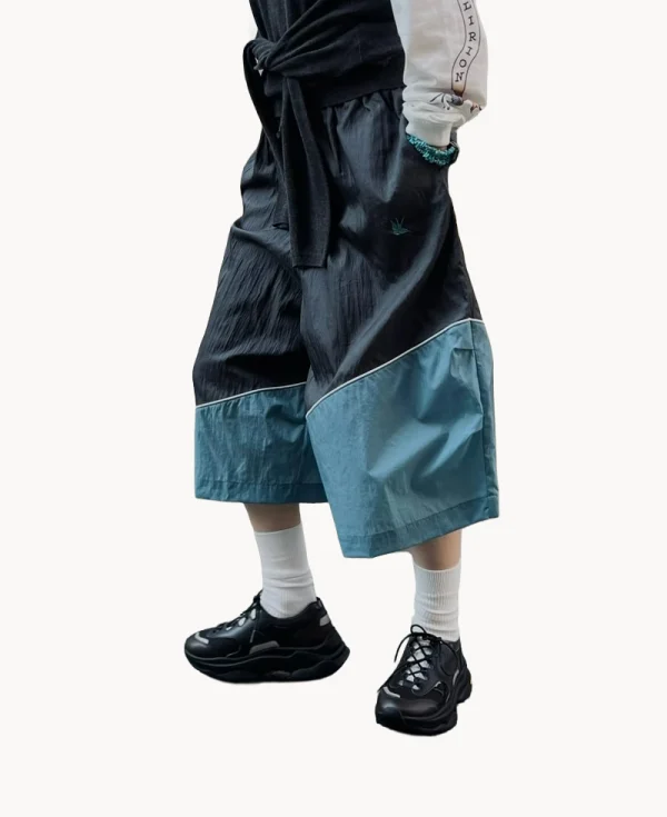RHODOLIRION Three Quarters Track Pant Charcoal