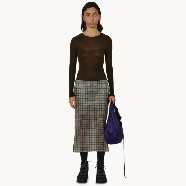 ROA Haze Ultralight Seamlass See Through Long Tee – Dark Brown (1)