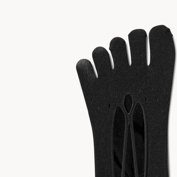 ROA Paws Fishnet Five Fingers Socks – Black