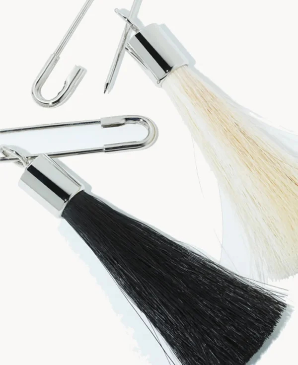 TOGA Horsehair Charm – Black