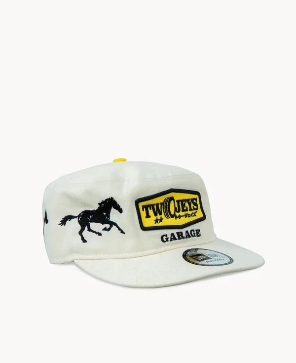 TWO JEYS NE x TJ Secuence Pillbox – White