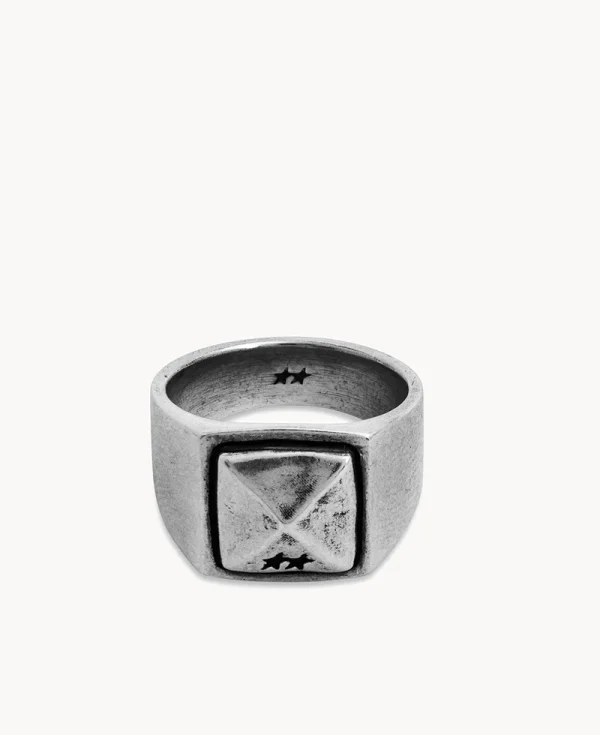 TWO JEYS Studded Signet Silver