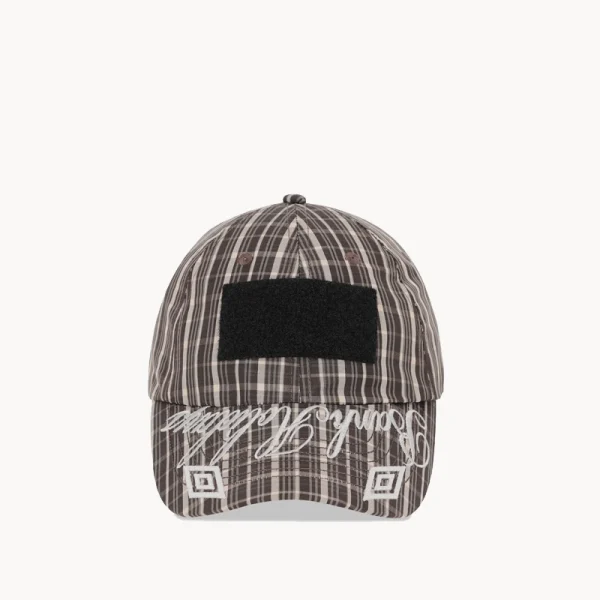 UMBRO Check Hazard Cap – Beige Dark Brown