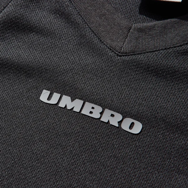 UMBRO Training 08 10 Tee – Black